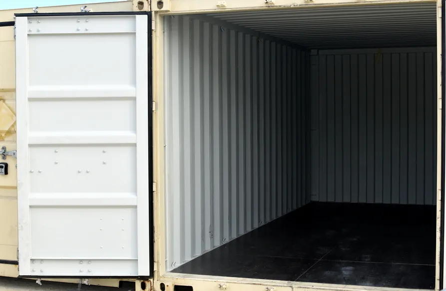 Trasteros grandes de 14 m² disponibles en Kubox24, El Puerto de Santa María